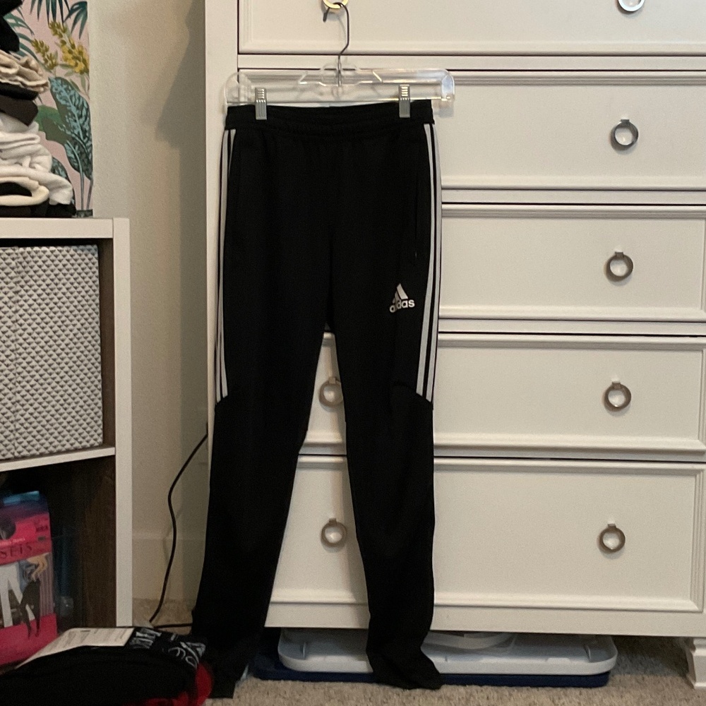 #0441 Black Adidas Sweatpants Size S